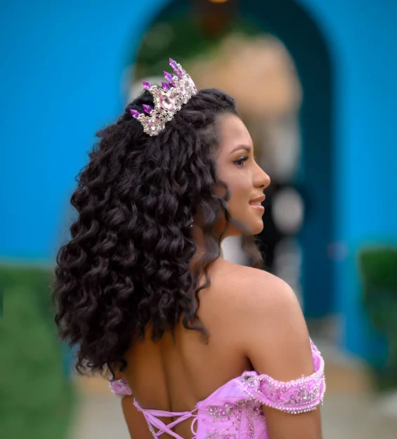 Carlos Peña Fotografía. Momentos inolvidables en bodas, quinceañeras, embarazadas, modelos, eventos, fotografía inmobiliaria y más.