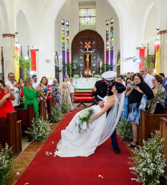 Carlos Peña Fotografía. Momentos inolvidables en bodas, quinceañeras, embarazadas, modelos, eventos, fotografía inmobiliaria y más.