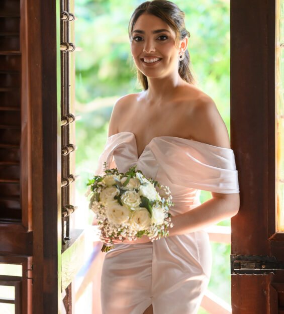 Carlos Peña Fotografía. Momentos inolvidables en bodas, quinceañeras, embarazadas, modelos, eventos, fotografía inmobiliaria y más.