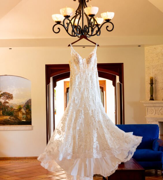 Carlos Peña Fotografía. Momentos inolvidables en bodas, quinceañeras, embarazadas, modelos, eventos, fotografía inmobiliaria y más.