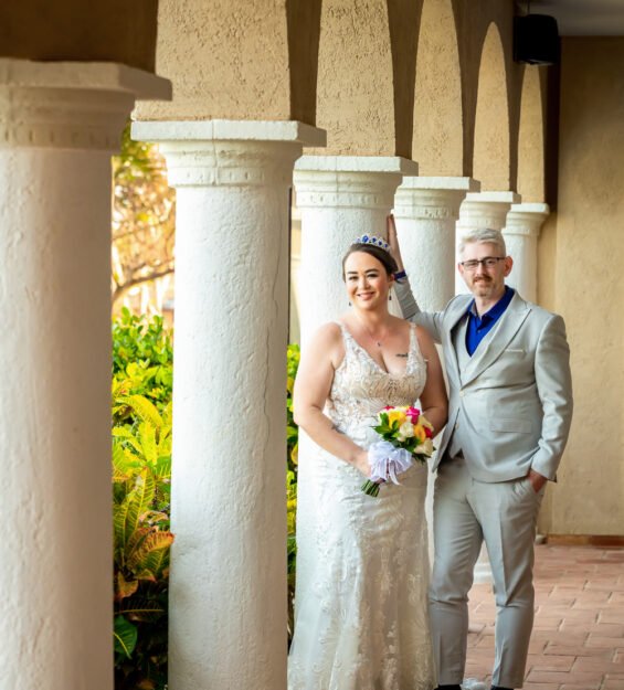 Carlos Peña Fotografía. Momentos inolvidables en bodas, quinceañeras, embarazadas, modelos, eventos, fotografía inmobiliaria y más.