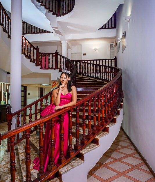 Carlos Peña Fotografía. Momentos inolvidables en bodas, quinceañeras, embarazadas, modelos, eventos, fotografía inmobiliaria y más.